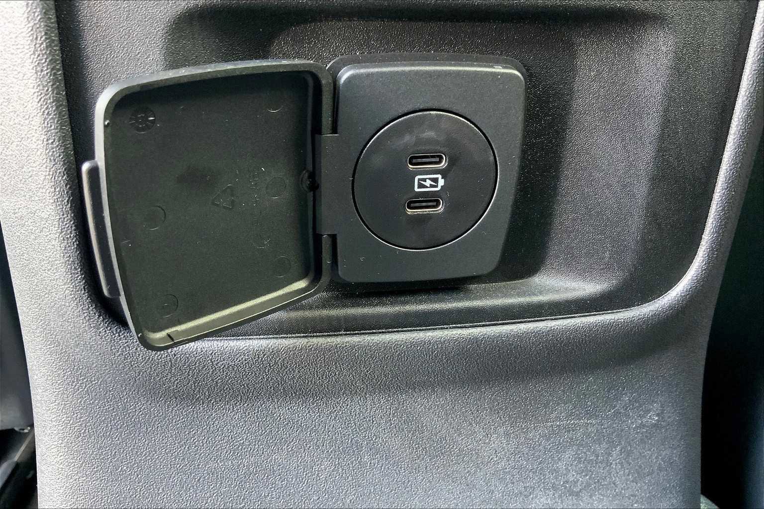 Certified 2024 Ford Bronco Badlands image 32