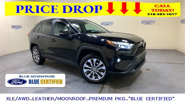 Used 2022 Toyota RAV4 XLE Premium image 8