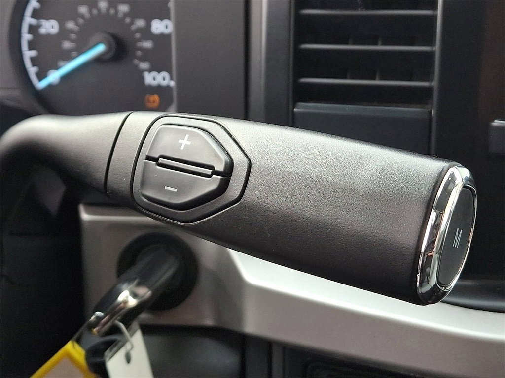 Certified 2025 Ford F250 XLT w/ Snow Plow Prep Package image 15