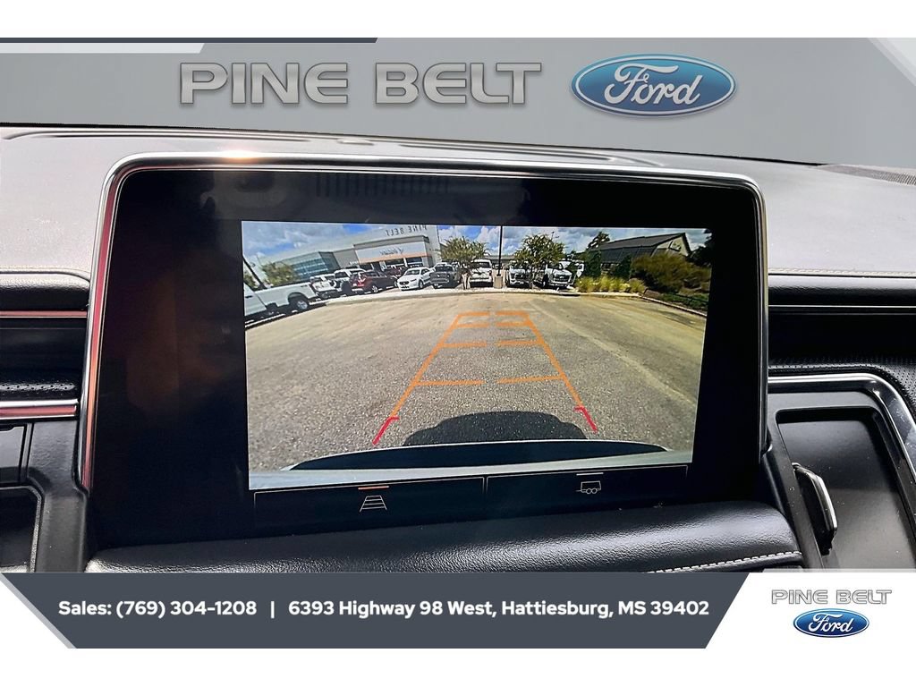 Used 2023 GMC Yukon XL SLT AWD/4WD image 15