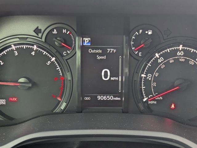 Used 2023 Toyota 4Runner SR5 Premium w/ Moonroof Package image 27