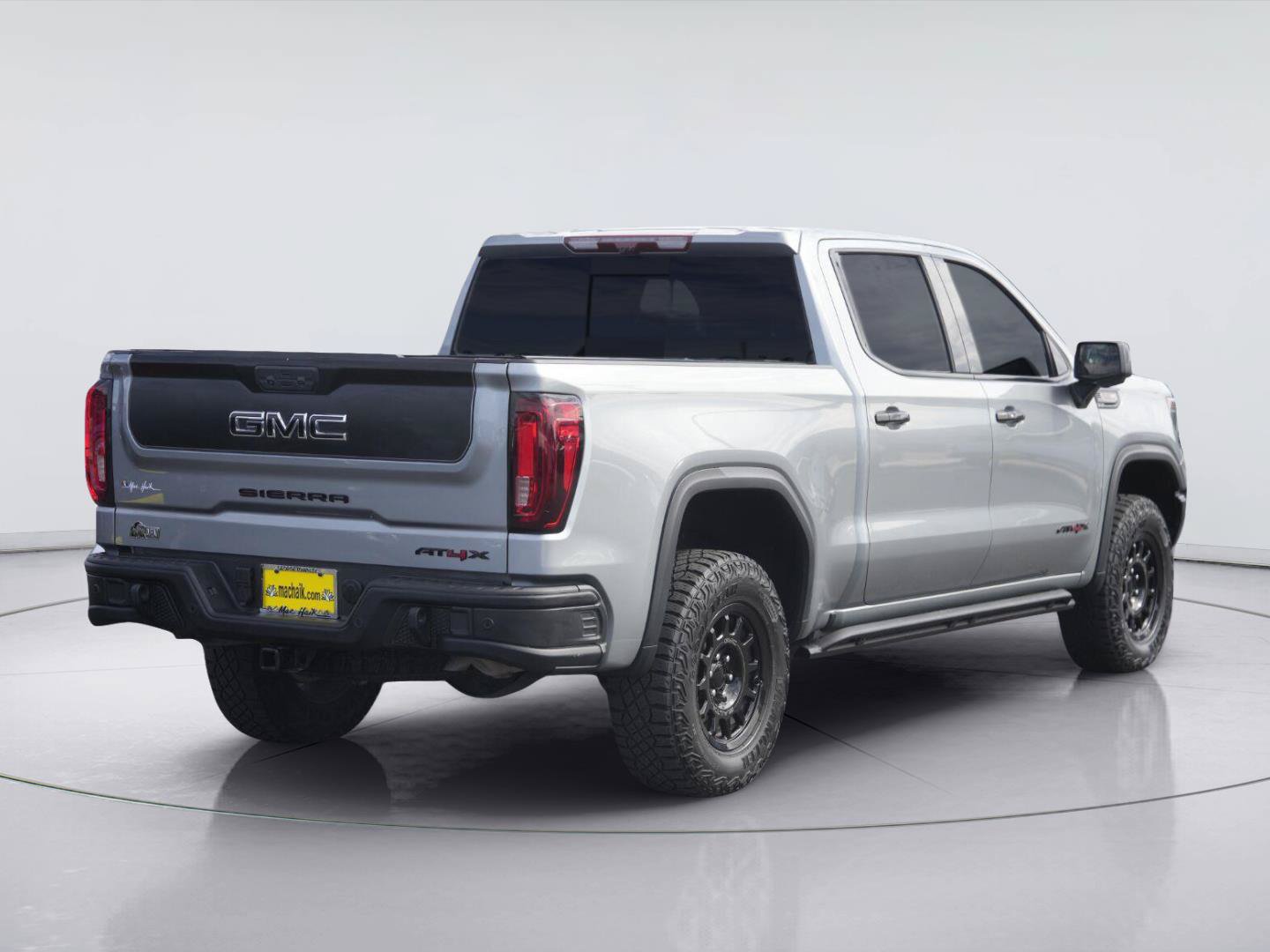 Used 2024 GMC Sierra 1500 AT4X w/ AT4X AEV Edition AWD/4WD image 6