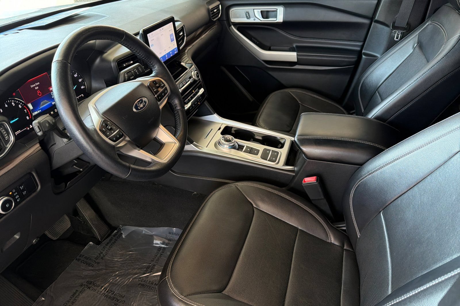 Certified 2023 Ford Explorer Limited RWD image 9