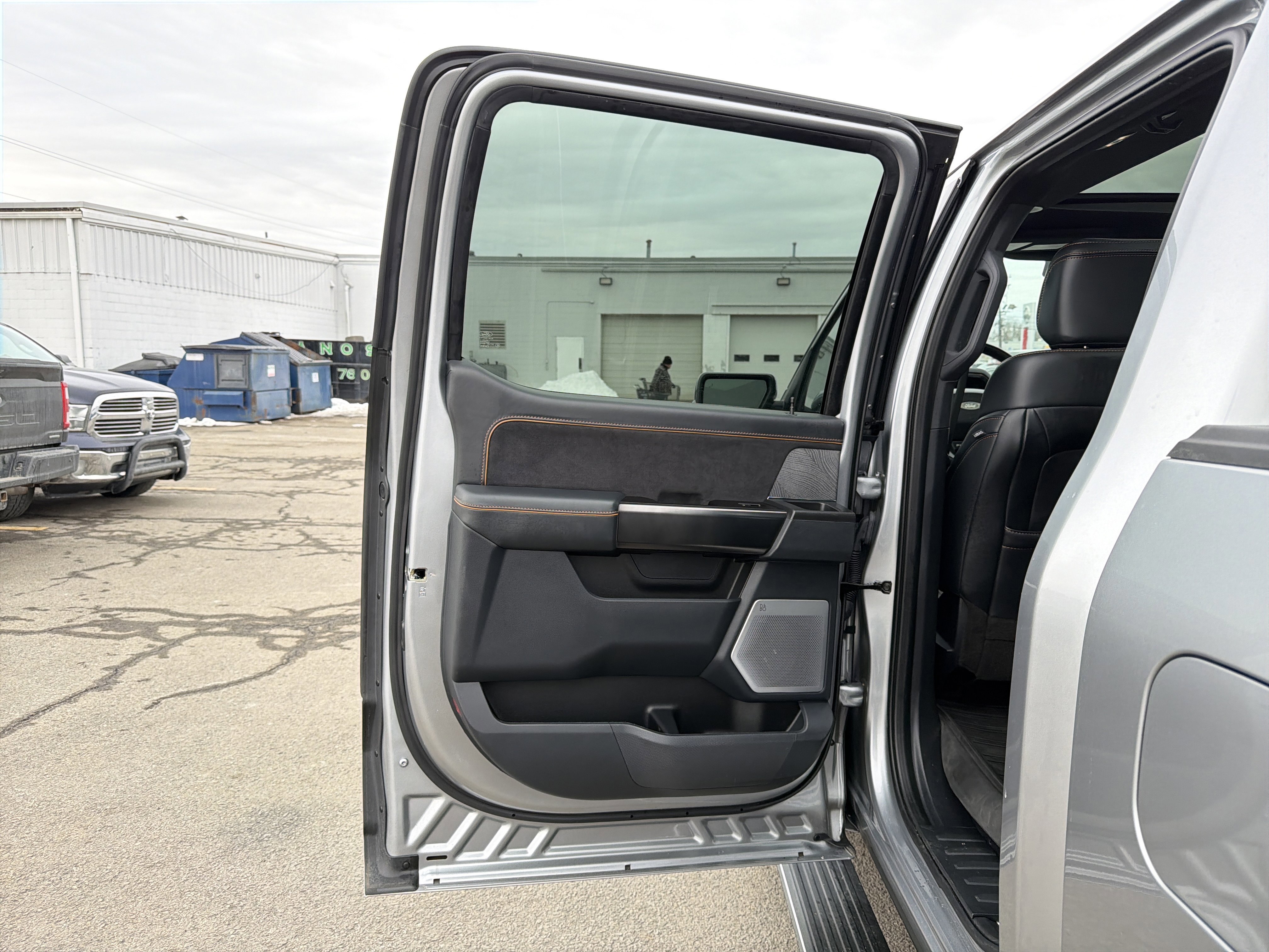 Certified 2023 Ford F150 Platinum w/ Equipment Group 701A High image 29