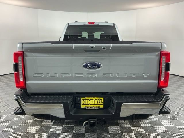 Certified 2025 Ford F450 Lariat w/ FX4 Off-Road Package AWD/4WD image 5