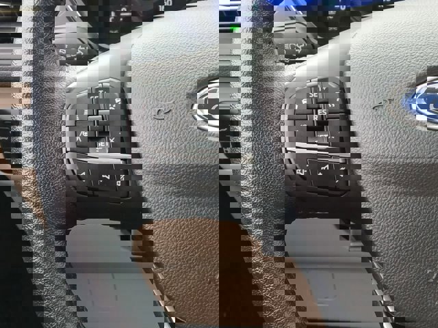 Certified 2020 Ford Escape Titanium image 11