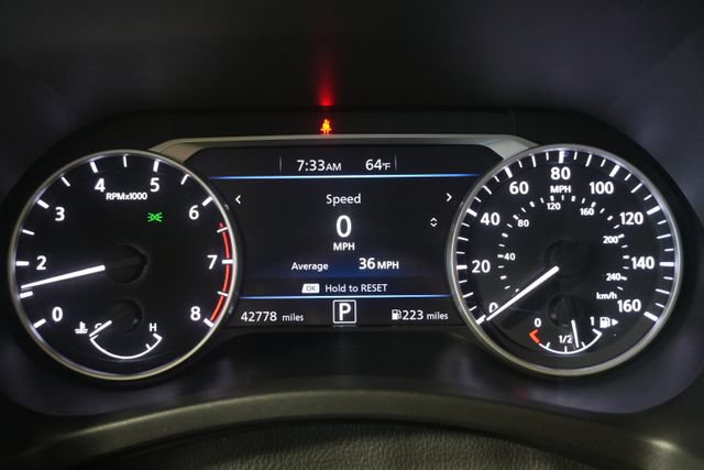 Used 2023 Nissan Sentra SV w/ SV Premium Package FWD image 11