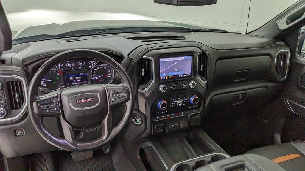 Used 2020 GMC Sierra 1500 AT4 w/ AT4 Premium Package AWD/4WD image 4