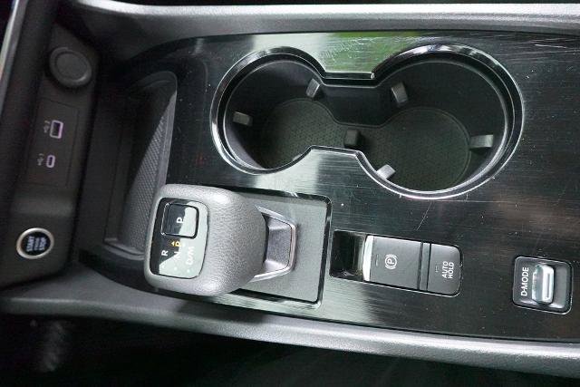 Used 2023 Nissan Rogue S image 20