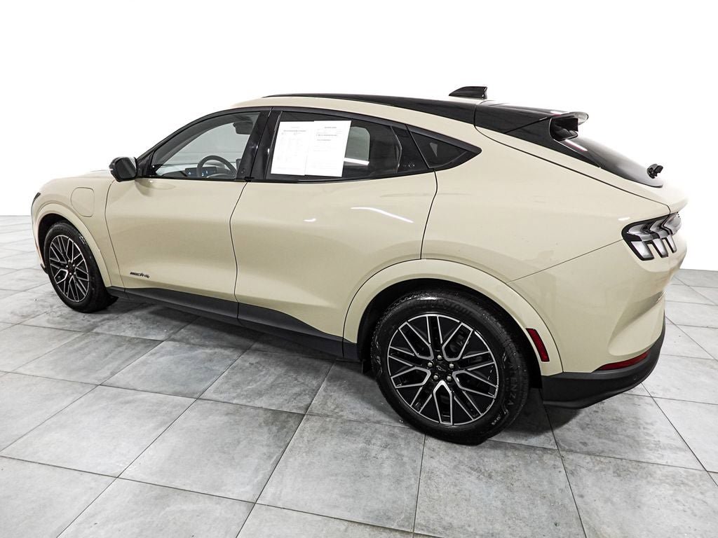 Certified 2025 Ford Mustang Mach-E Premium AWD/4WD image 4