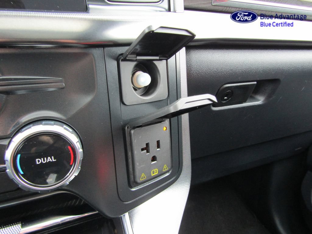 Certified 2022 Ford F150 Platinum w/ Equipment Group 701A High AWD/4WD image 40