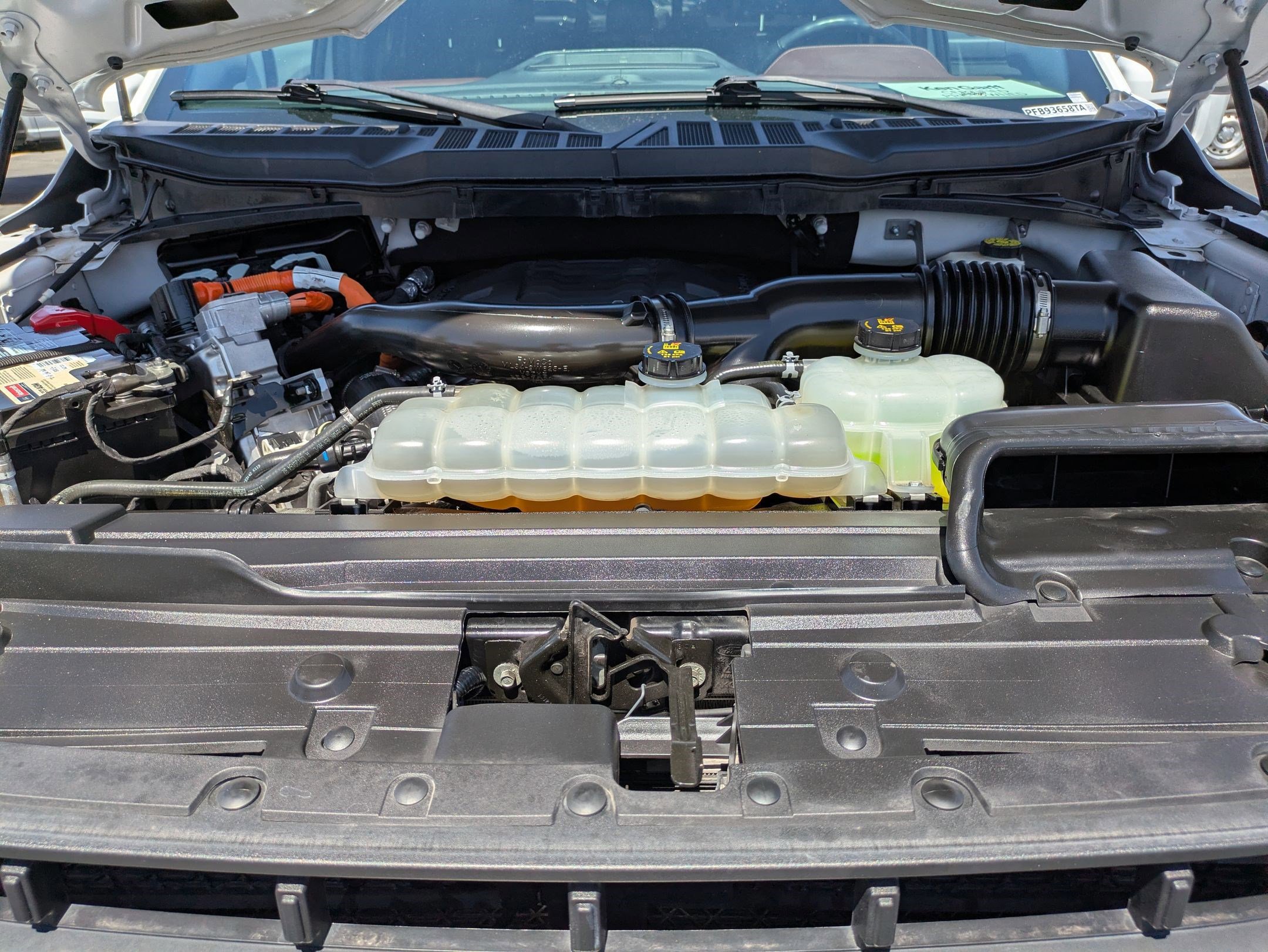 Certified 2023 Ford F150 Lariat AWD/4WD image 35