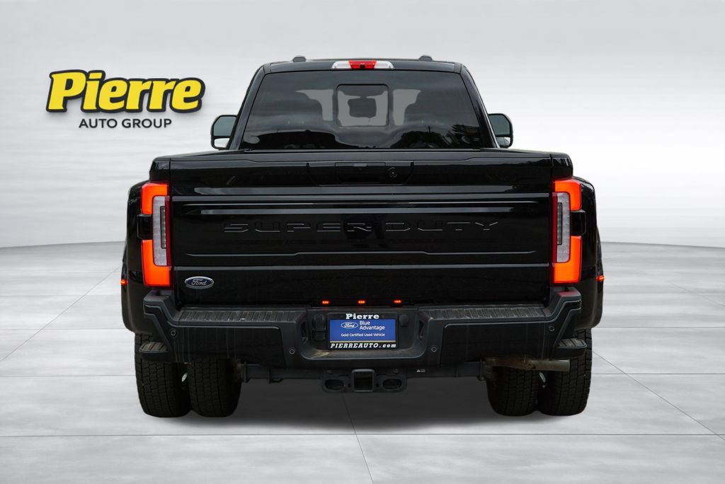 Certified 2025 Ford F450 Platinum w/ FX4 Off-Road Package AWD/4WD image 7