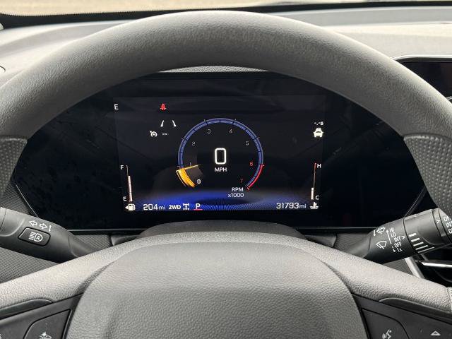 Used 2025 Chevrolet TrailBlazer LT AWD/4WD image 22