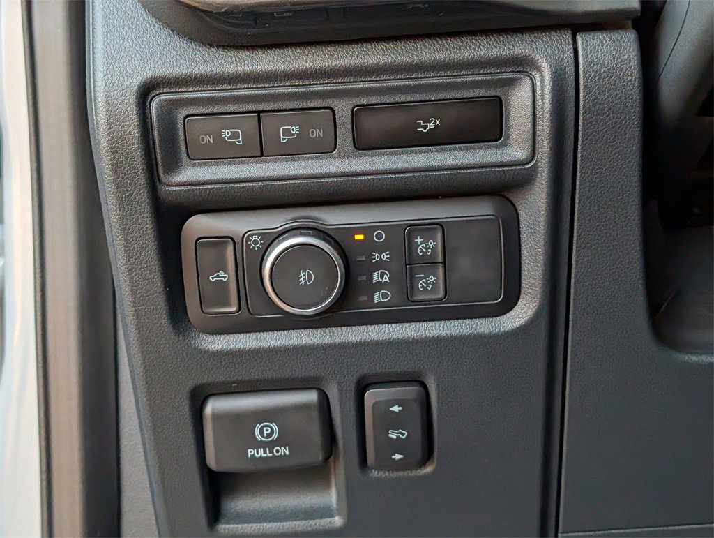 Certified 2022 Ford F150 XLT w/ Equipment Group 302A High image 18