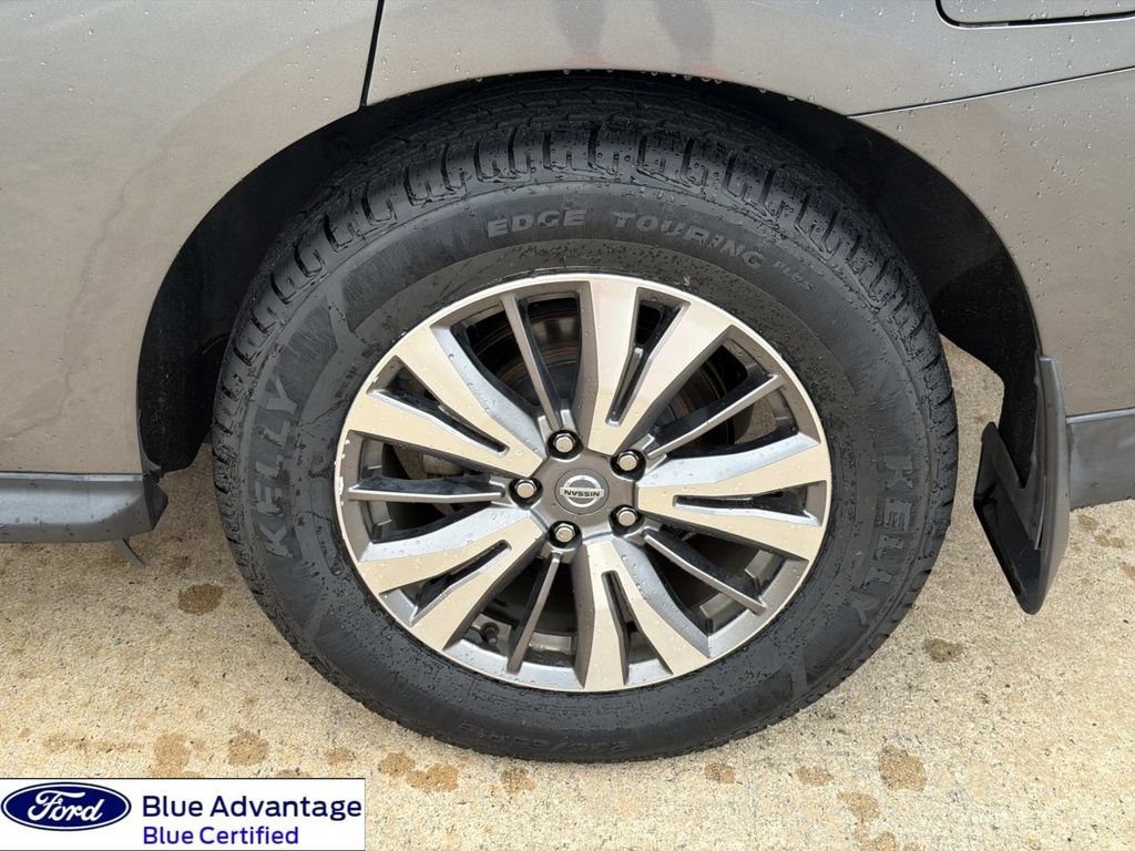 Used 2020 Nissan Pathfinder SL FWD image 7