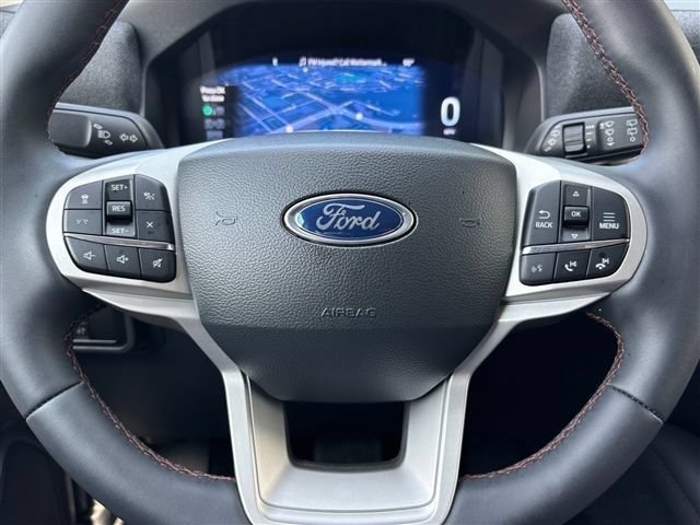 Certified 2026 Ford Explorer Active RWD image 30