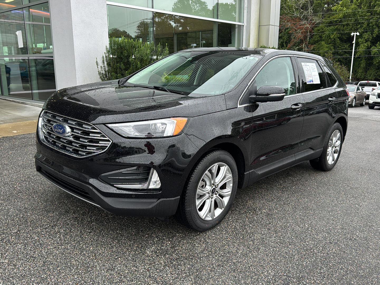 Certified 2024 Ford Edge Titanium