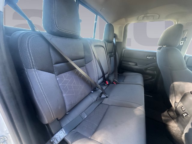 Used 2025 Nissan Frontier SV w/ SV Convenience Package AWD/4WD image 18