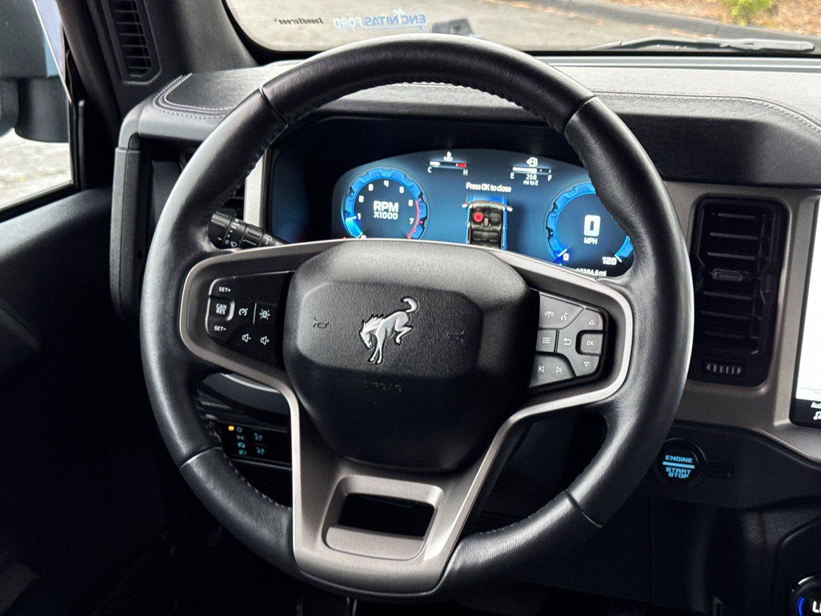 Certified 2025 Ford Bronco Outer Banks AWD/4WD image 24