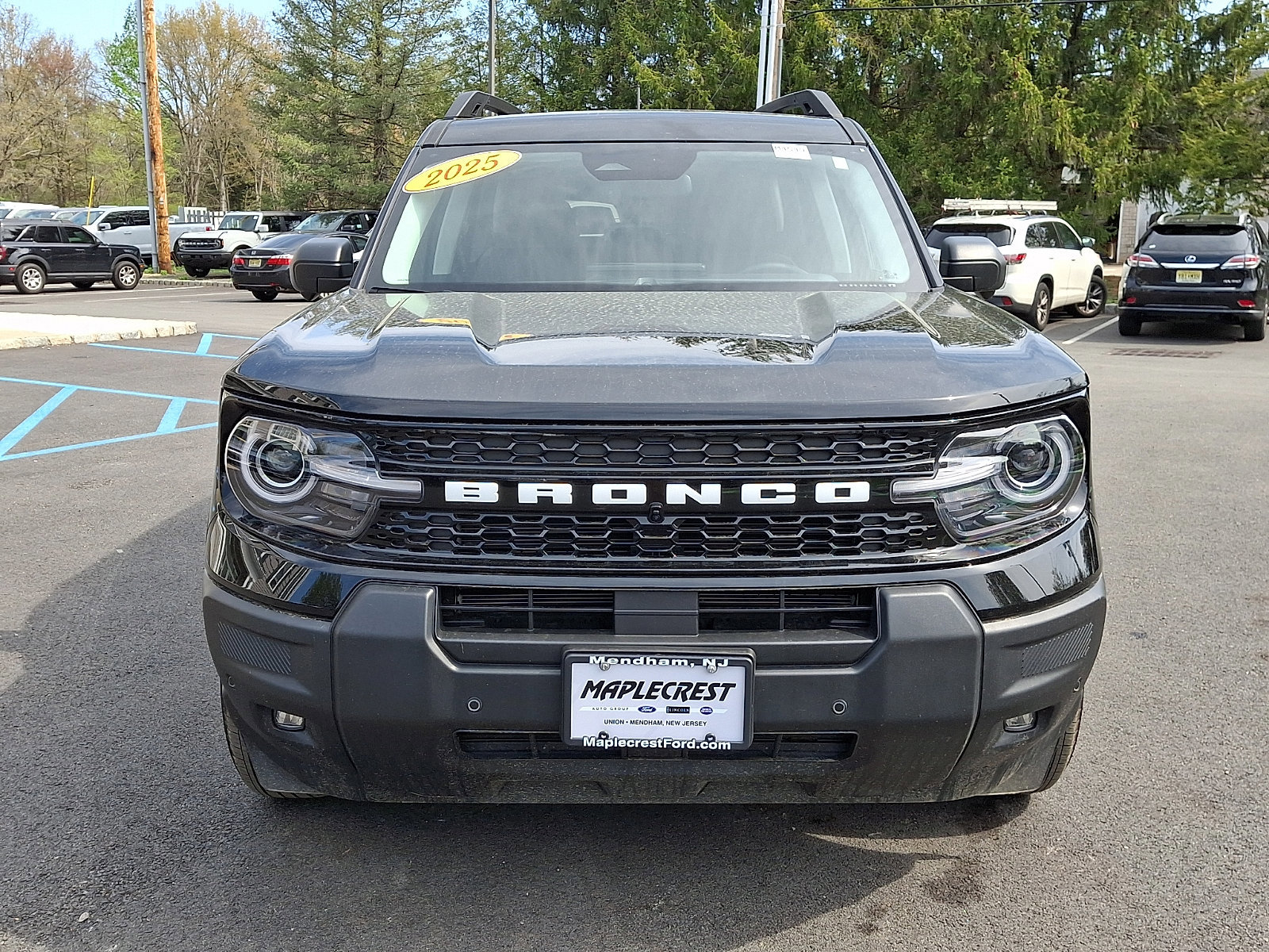 Certified 2025 Ford Bronco Sport Outer Banks w/ Outer Banks Tech Package+ AWD/4WD image 8