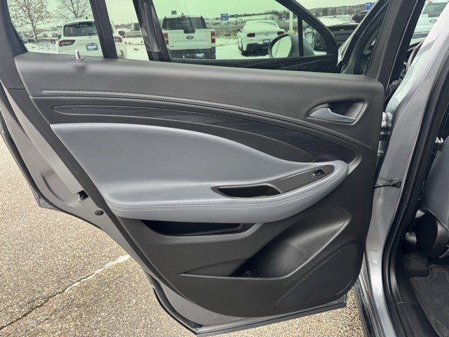 Used 2019 Buick Envision Premium image 24