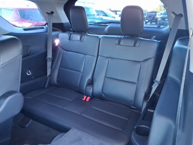 Certified 2023 Ford Explorer XLT w/ Equipment Group 202A AWD/4WD image 12