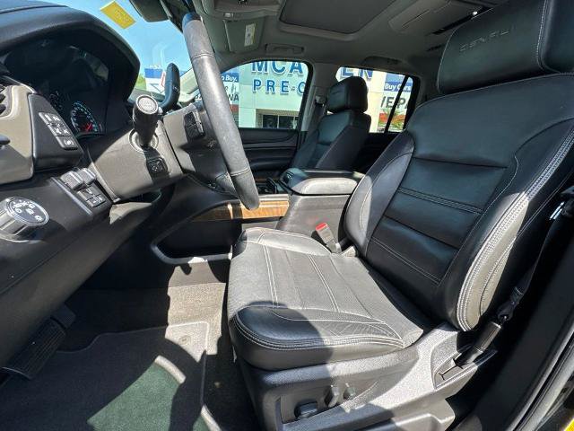 Used 2018 GMC Yukon Denali w/ Denali Ultimate Package RWD image 14