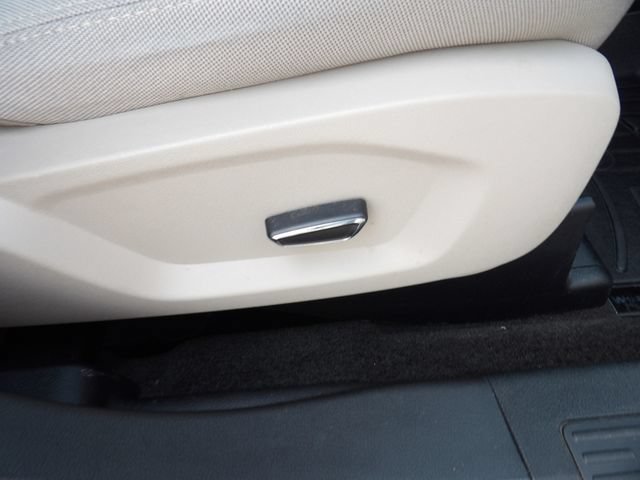 Certified 2018 Ford Explorer XLT AWD/4WD image 36