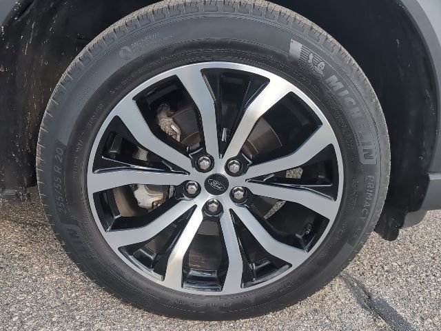 Certified 2022 Ford Explorer ST image 31