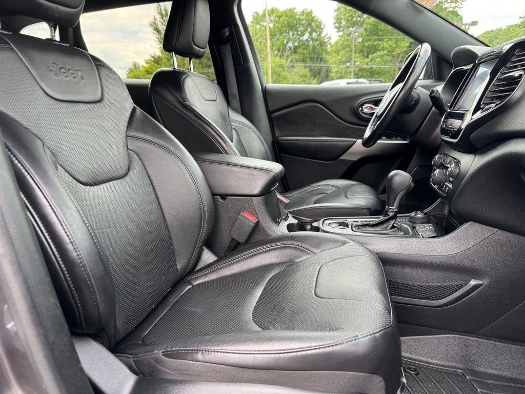 Used 2020 Jeep Cherokee High Altitude AWD/4WD image 14