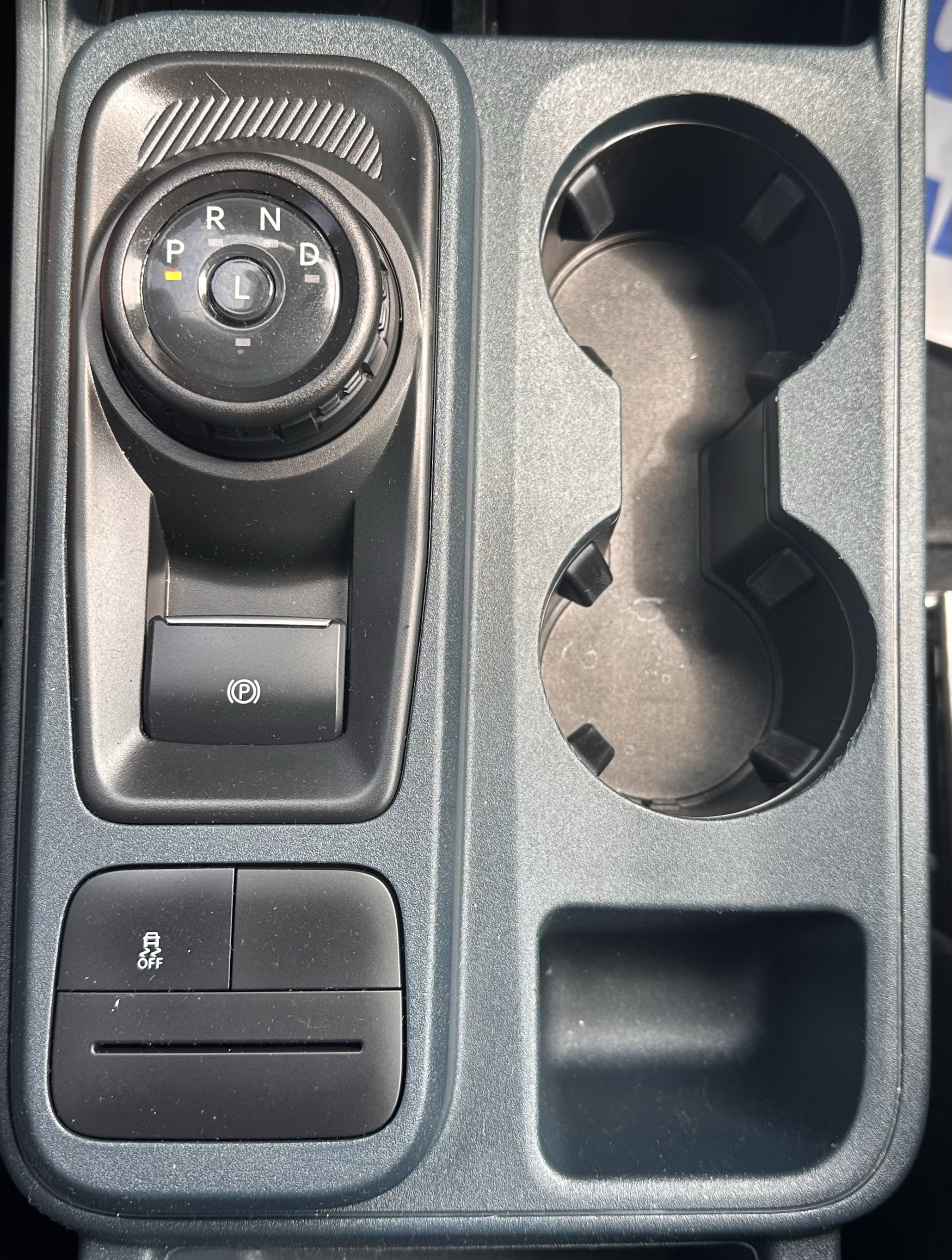 Certified 2025 Ford Maverick XL FWD image 27