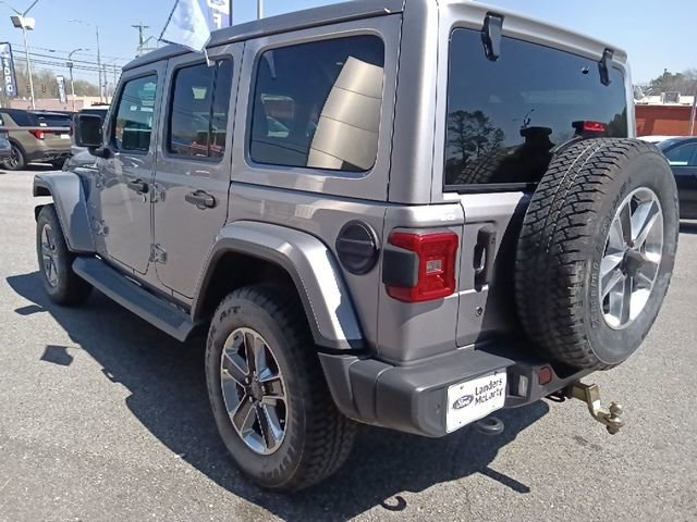 Used 2019 Jeep Wrangler Unlimited Sahara image 3