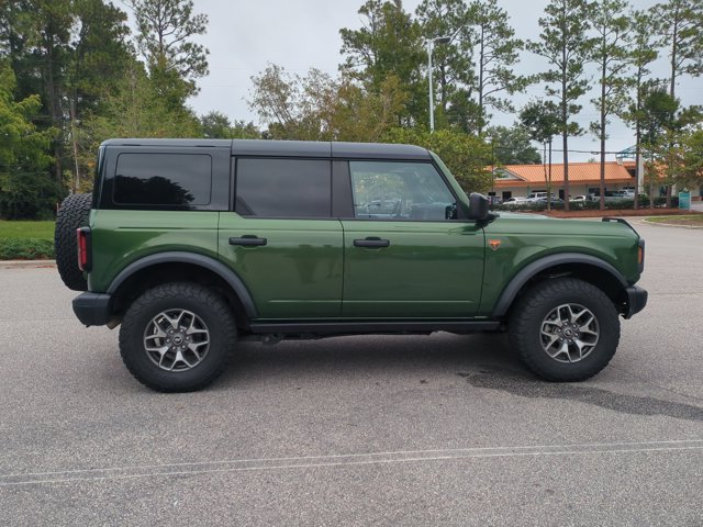 Certified 2025 Ford Bronco Badlands AWD/4WD image 3