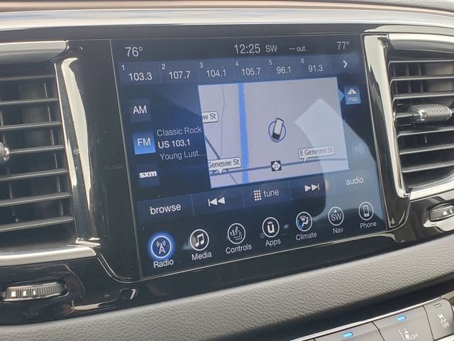 Used 2017 Chrysler Pacifica Touring-L Plus w/ Advanced Safetytec Group image 15