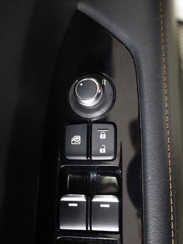 Used 2022 MAZDA CX-5 AWD 2.5 S w/ Premium Package image 24