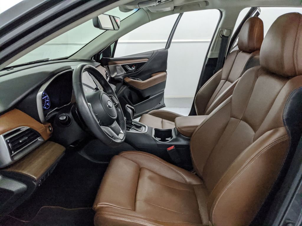 Used 2020 Subaru Outback Touring AWD/4WD image 16