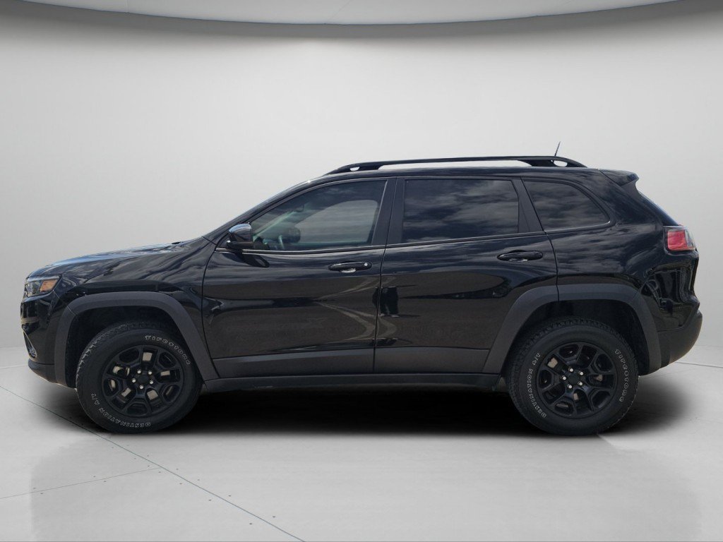 Used 2022 Jeep Cherokee Latitude w/ Trailer Tow Group AWD/4WD image 18
