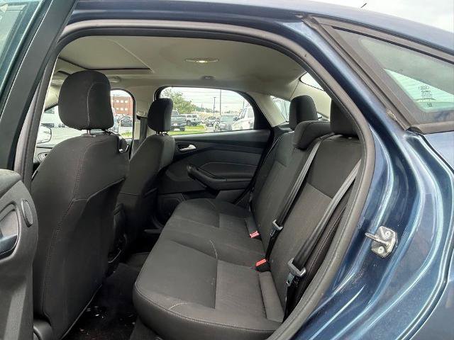 Certified 2018 Ford Focus SEL w/ Cold Weather Package FWD image 18