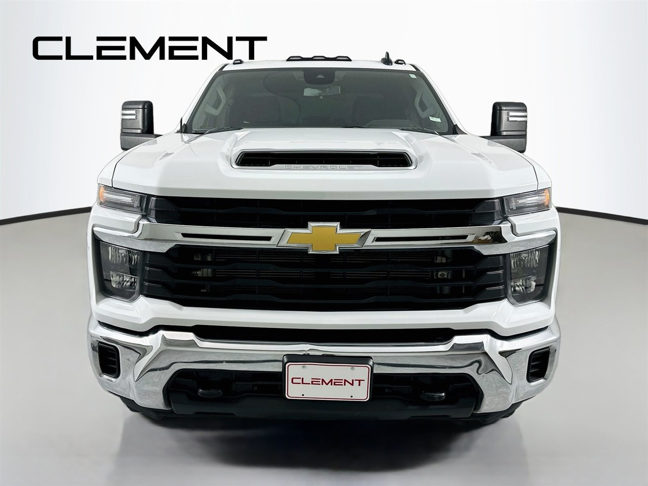 Used 2024 Chevrolet Silverado 3500 LT AWD/4WD image 3