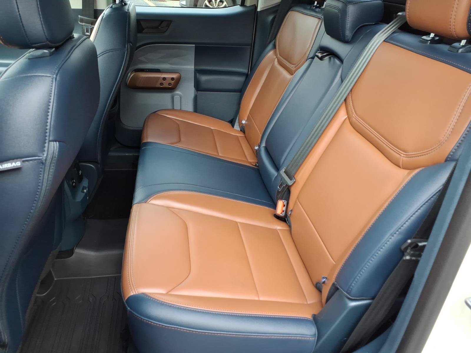 Certified 2024 Ford Maverick Lariat FWD image 25