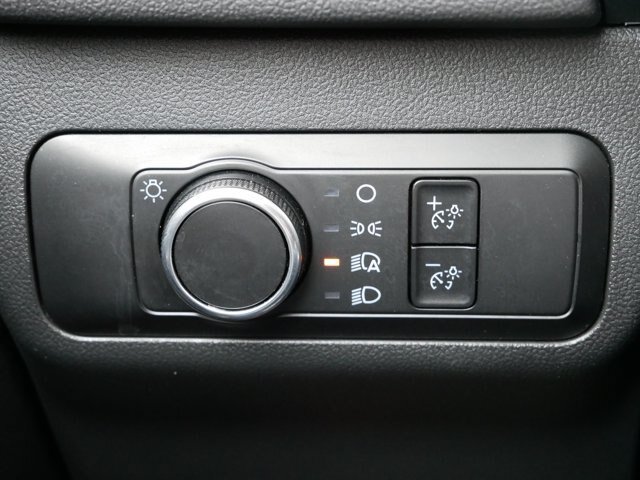 Certified 2025 Ford Escape Active AWD/4WD image 19