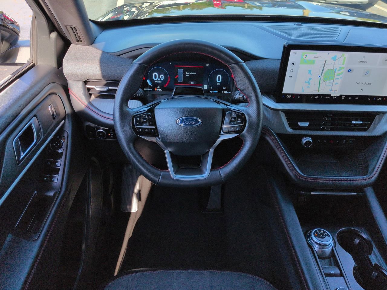 Certified 2025 Ford Explorer ST-Line AWD/4WD image 16