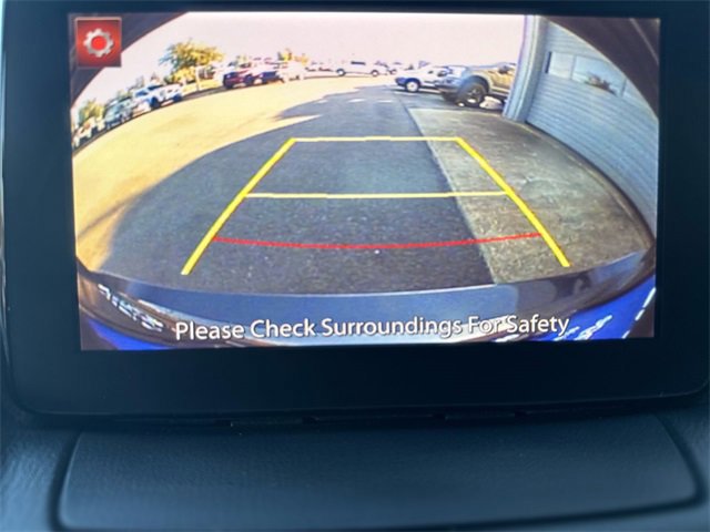 Used 2020 Toyota Yaris LE image 18