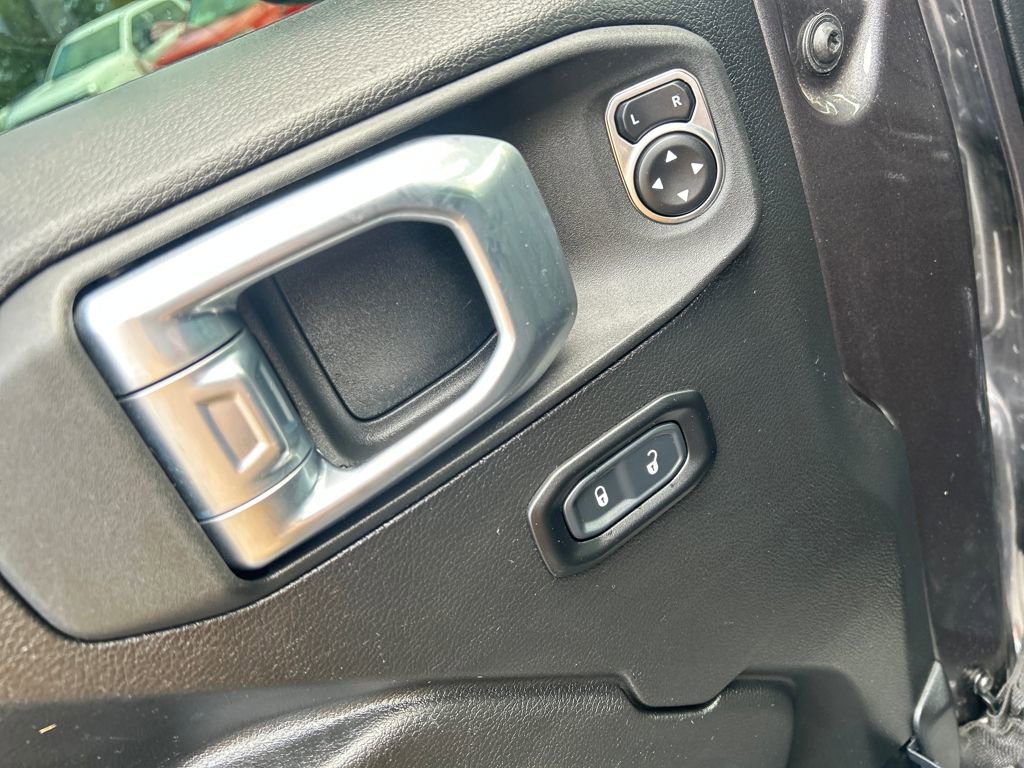 Used 2021 Jeep Wrangler Unlimited Rubicon image 20