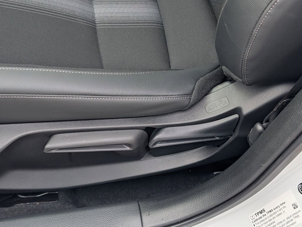 Used 2025 Honda Civic Sport image 14