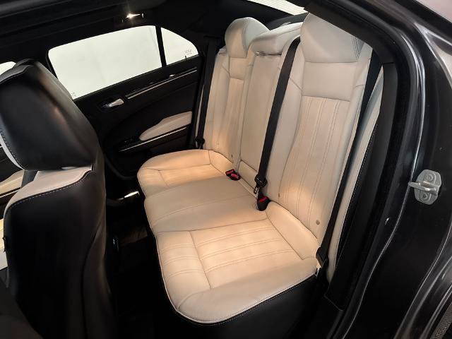 Used 2017 Chrysler 300 S w/ 300S Premium Group RWD image 31