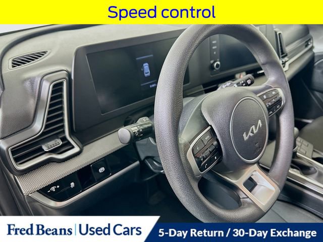 Used 2023 Kia Sportage LX image 12