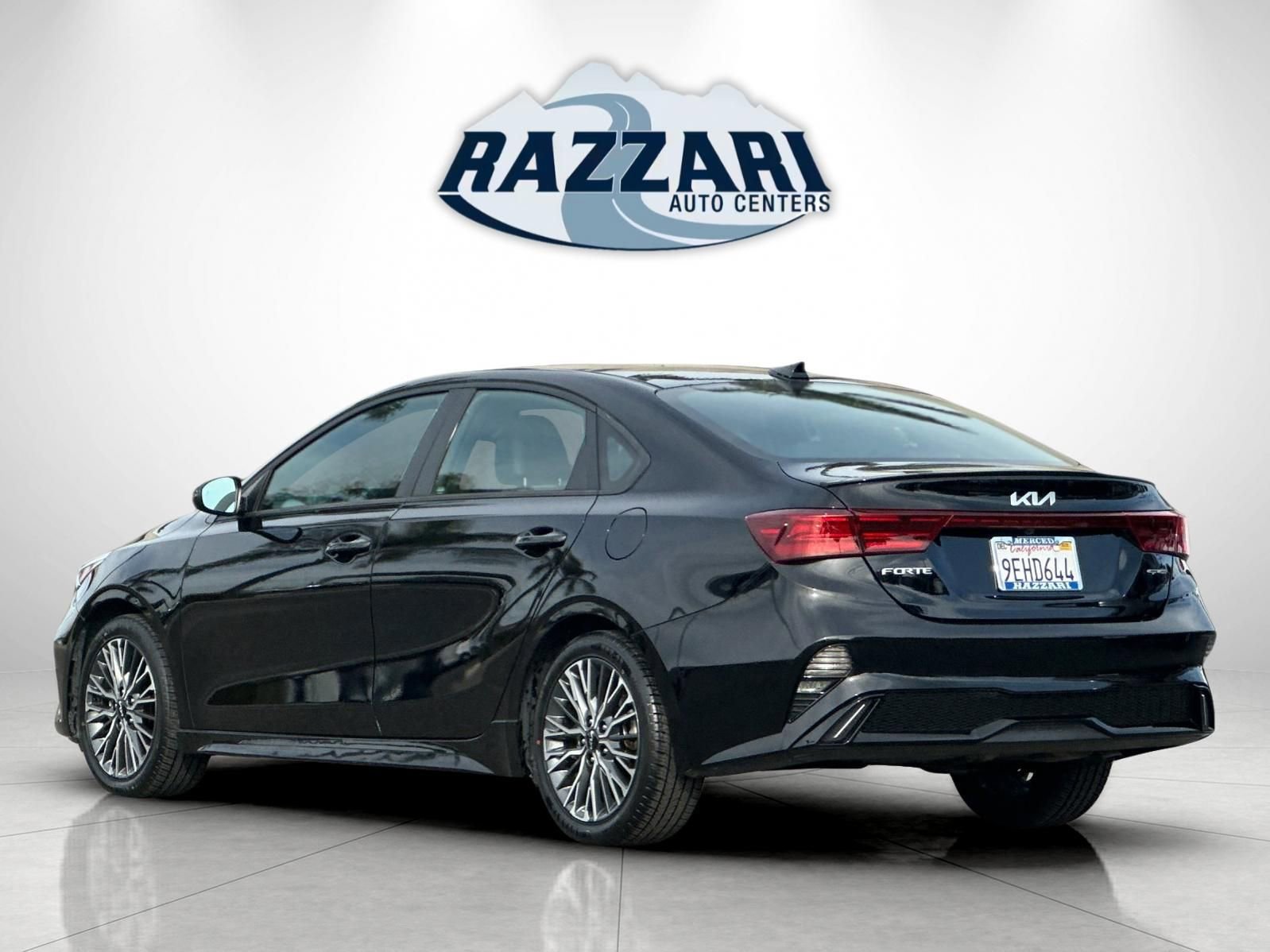 Used 2023 Kia Forte GT-Line image 3