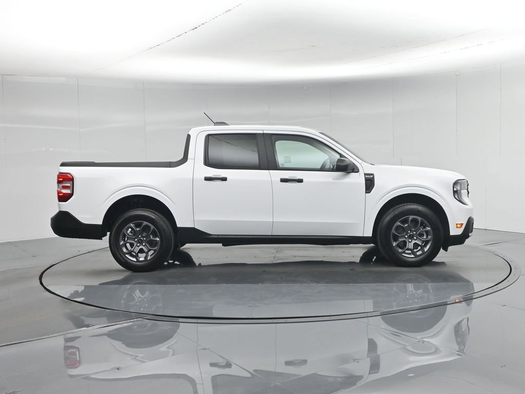 Certified 2025 Ford Maverick XLT w/ 4K Tow Package AWD/4WD image 26